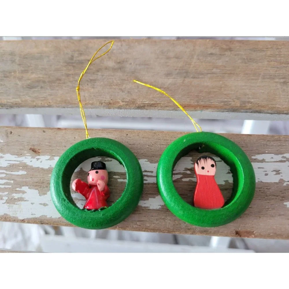 Wooden green soldier mini vintage‎ ornament